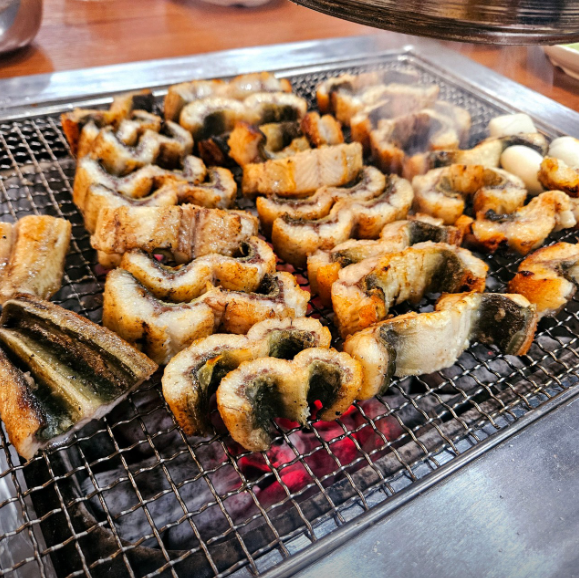 서오릉 장어대장 참숯구이