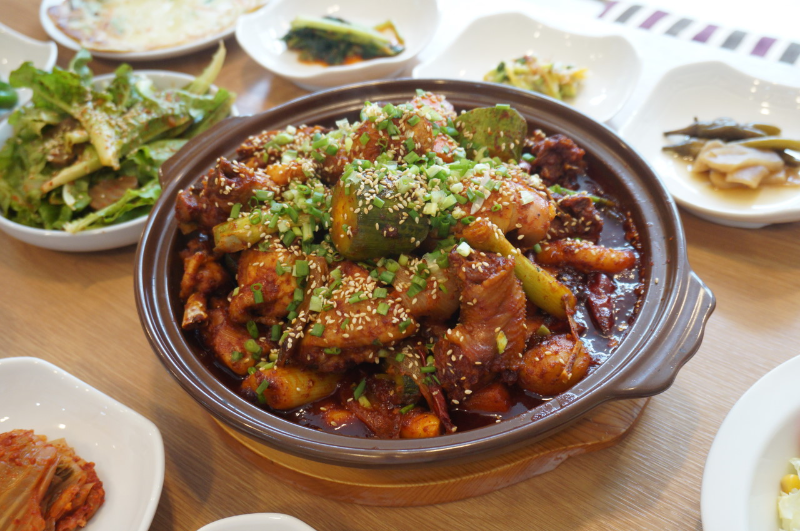 남포네